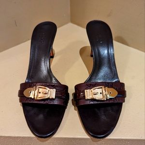 Gucci Chocolate Leather Sandals with Gold Buckles